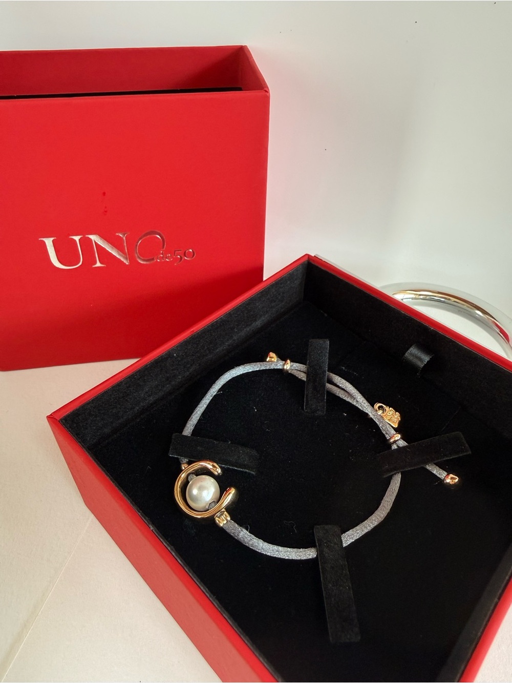 UNO de 50 Silver Cord Bracelet with Gold Pearl Charm